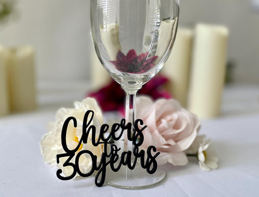 Cheers to the years table scatters